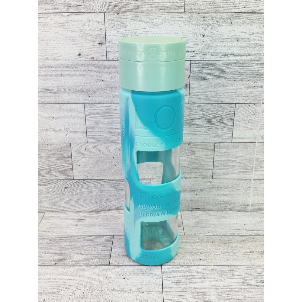 Lululemon Pure Focus Glass Water Bottle Silicone Sleeve Motivational Blue 18oz